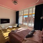 Apartman Royal Point Bed & Bath *