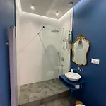 Royal Point Bed & Bath Apartman