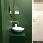 Royal Point Bed & Bath *